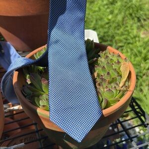 Ralph Lauren blue patterned 100% silk tie